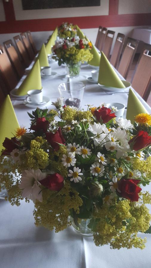 Hotel Zwei Linden - Links Der Elbe - Niedersachsen Balje Luaran gambar