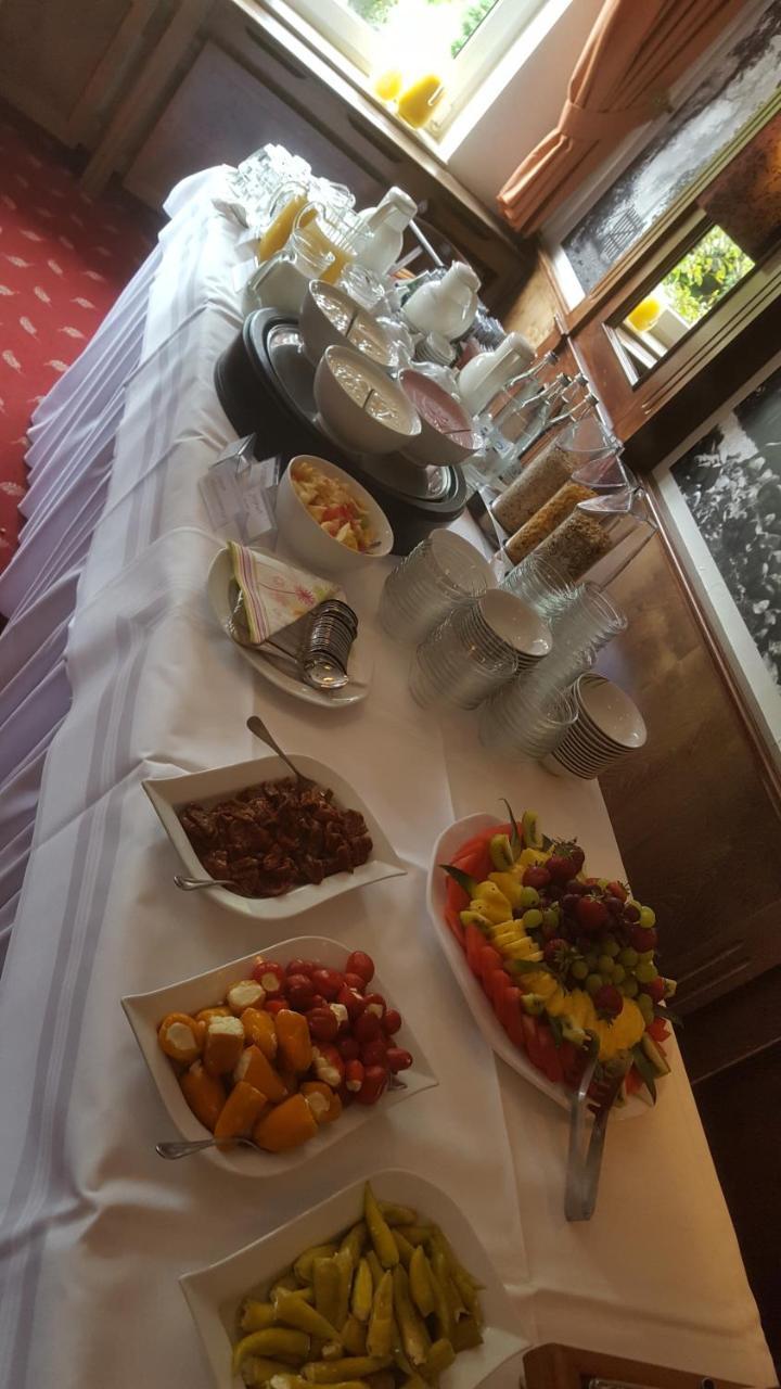 Hotel Zwei Linden - Links Der Elbe - Niedersachsen Balje Luaran gambar